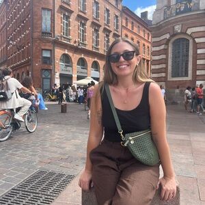 Meet your Posher, Alyssa